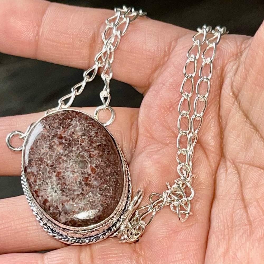 Dee Dark Brown-Red Rhodonite Pendant Necklace
